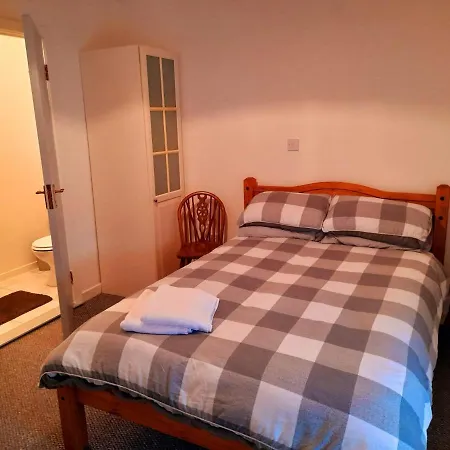 ホテル Ballycastle - Ash Tree House *