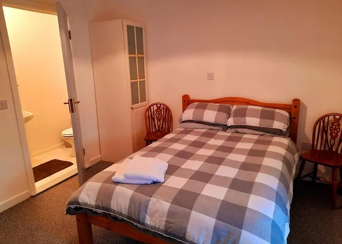 Отель Ballycastle - Ash Tree House *